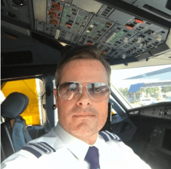Former Brazilian Flight School Student Now Airline Pilot