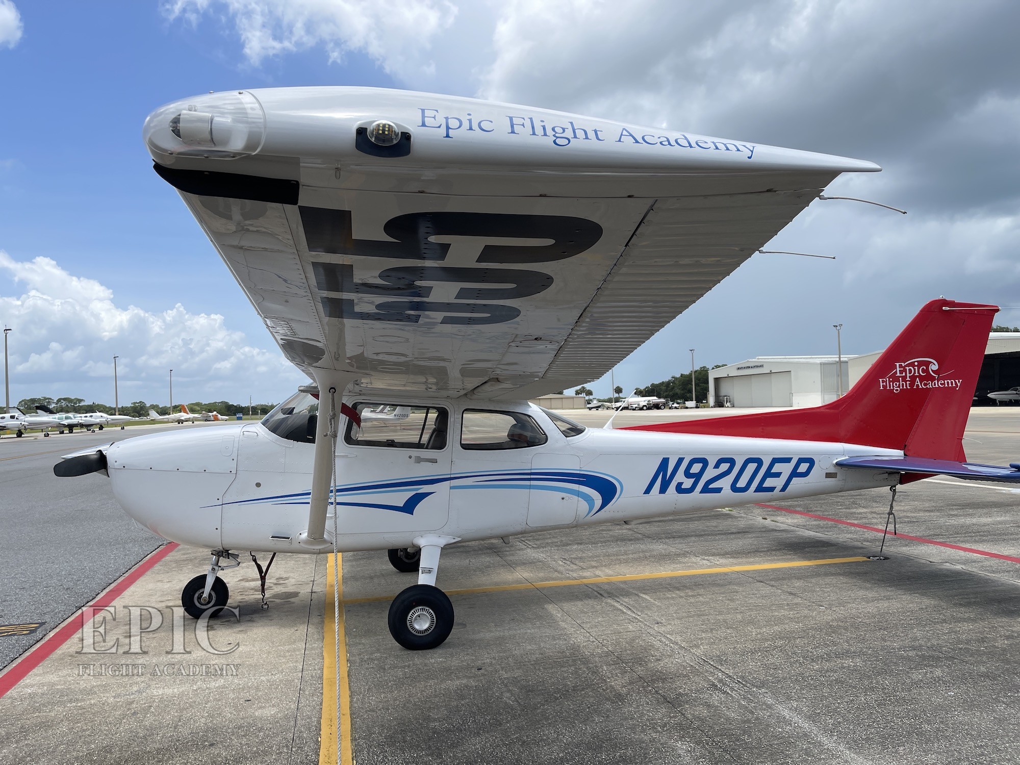 Cessna Skyhawk N920EP